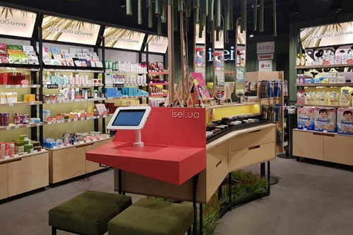 化妝品展柜廠 化妝品店裝修如何逆襲